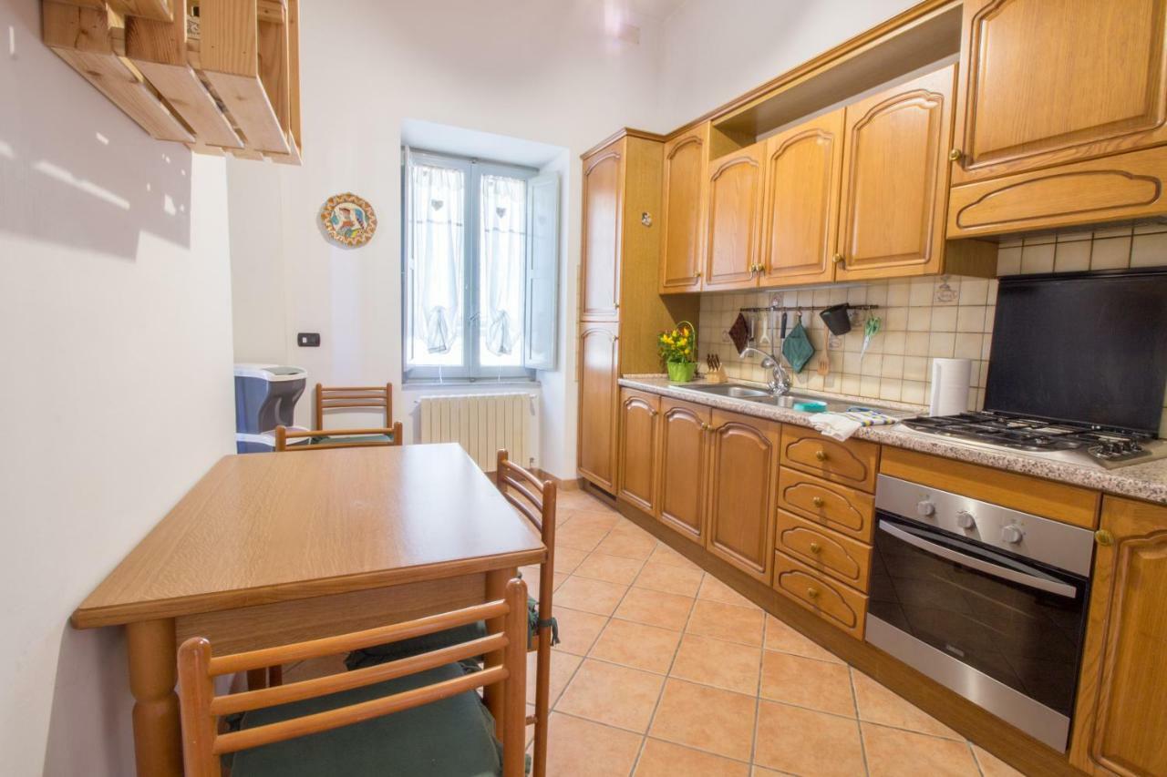 Delizioso Appartamento Da Paola Orvieto Bagian luar foto