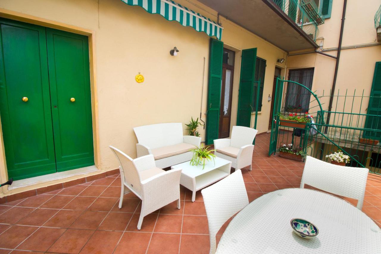 Delizioso Appartamento Da Paola Orvieto Bagian luar foto